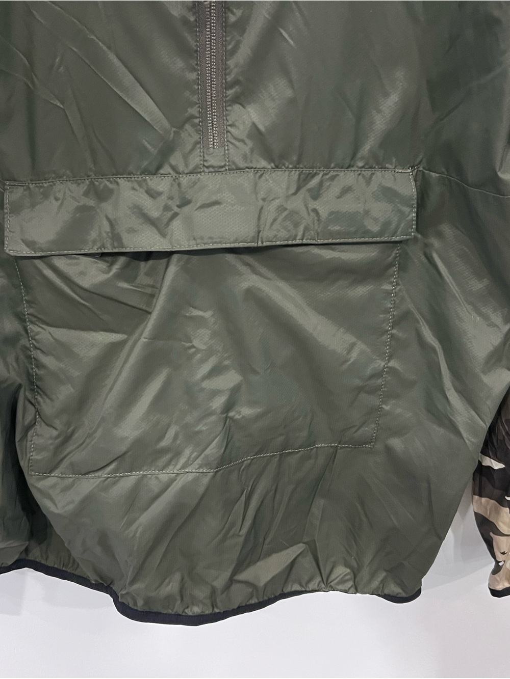 The North Face Boys Packable Windbreaker Anorak Jacket Camo Green Size XL 18/20 - Picture 5 of 8